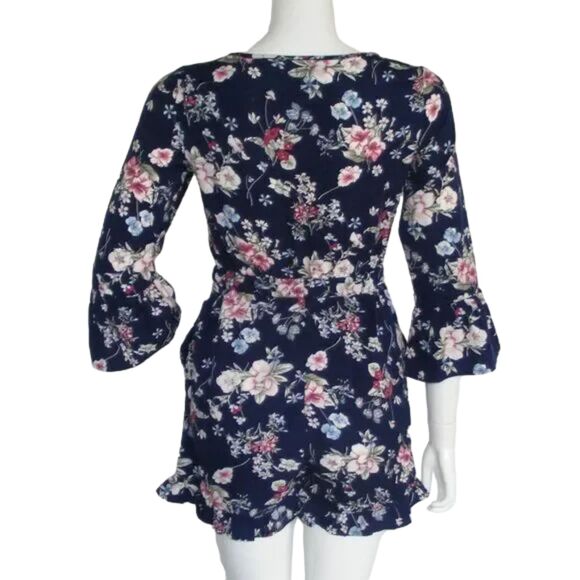 NASTY GAL Romper, 6, Blue Floral, Short, Tie Front, 3/4 Bell sleeve - Picture 4 of 15